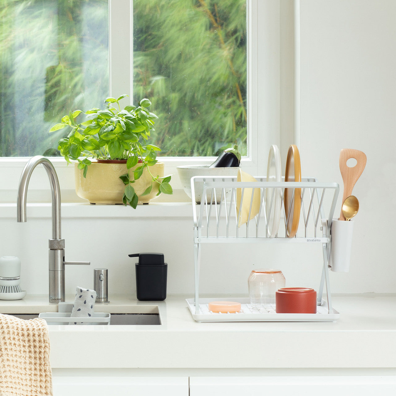 Sink Side