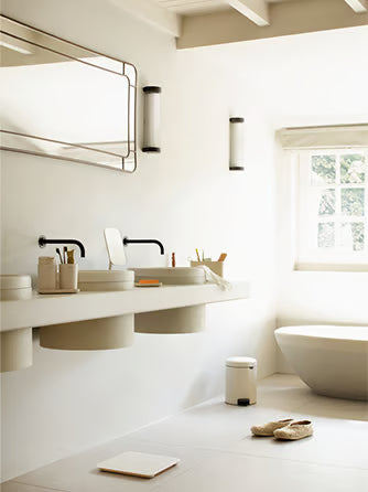 Bathroom & toilet
